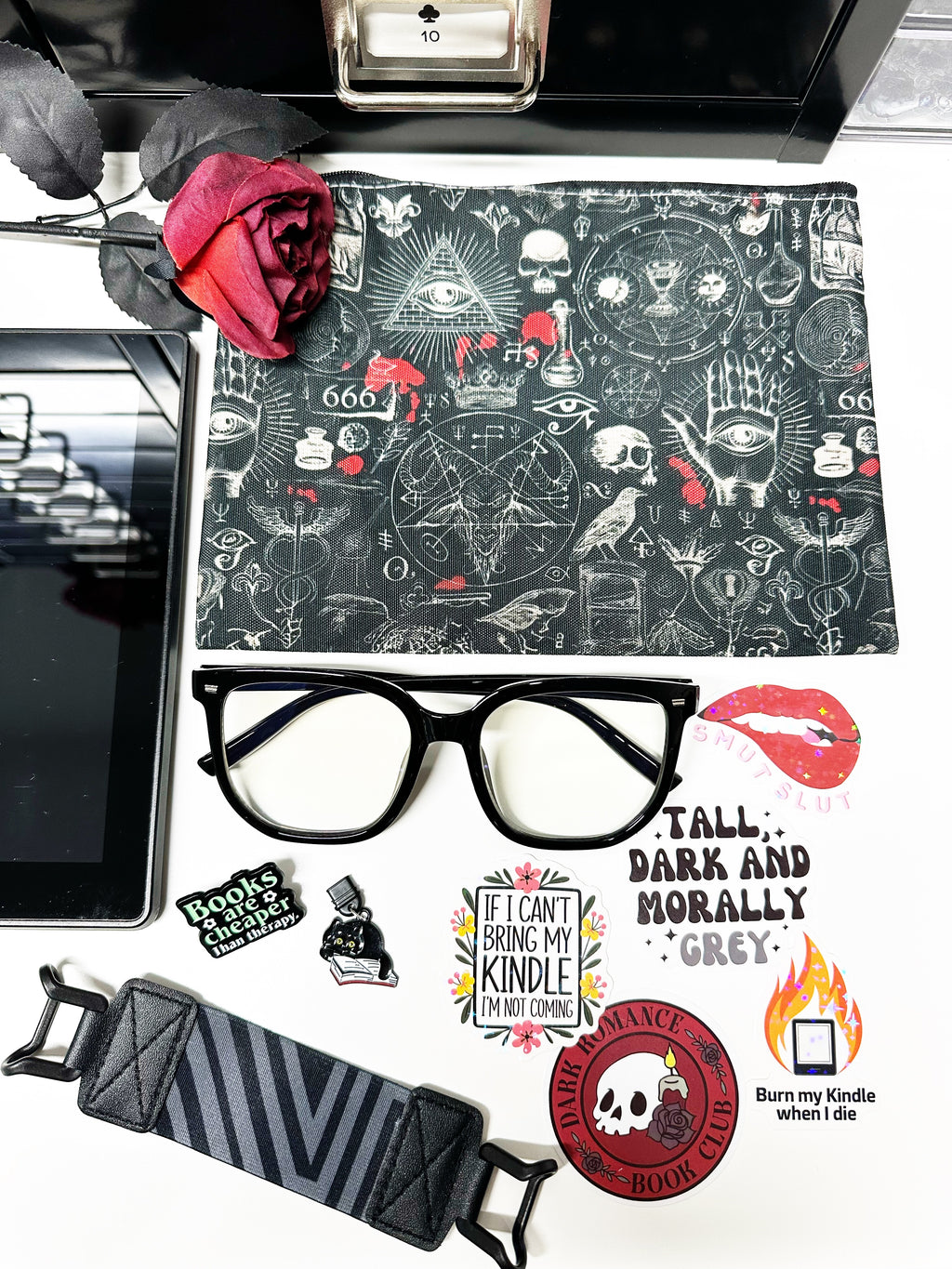 Bookish Bundle – Kindle & E-Reader